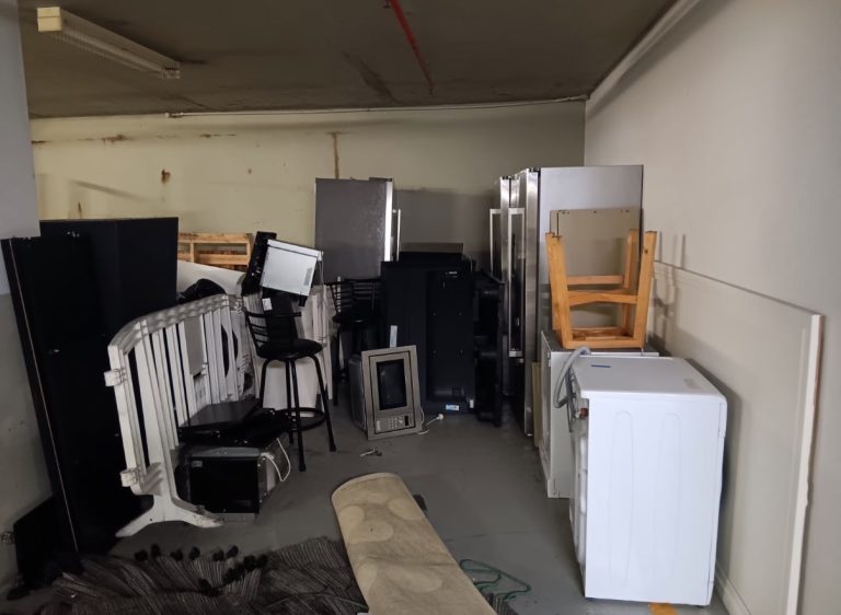 Surfers Paradise Resort White Goods Rubbish Removal