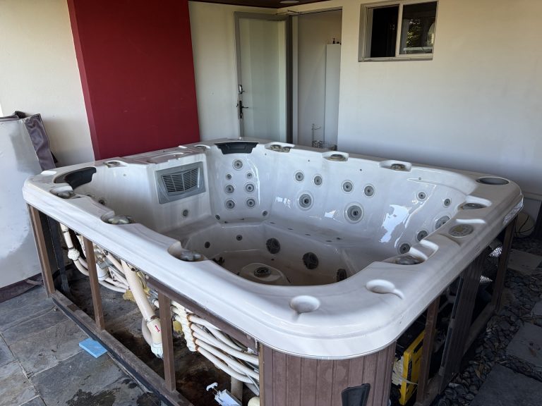 Boonah Spa Removal